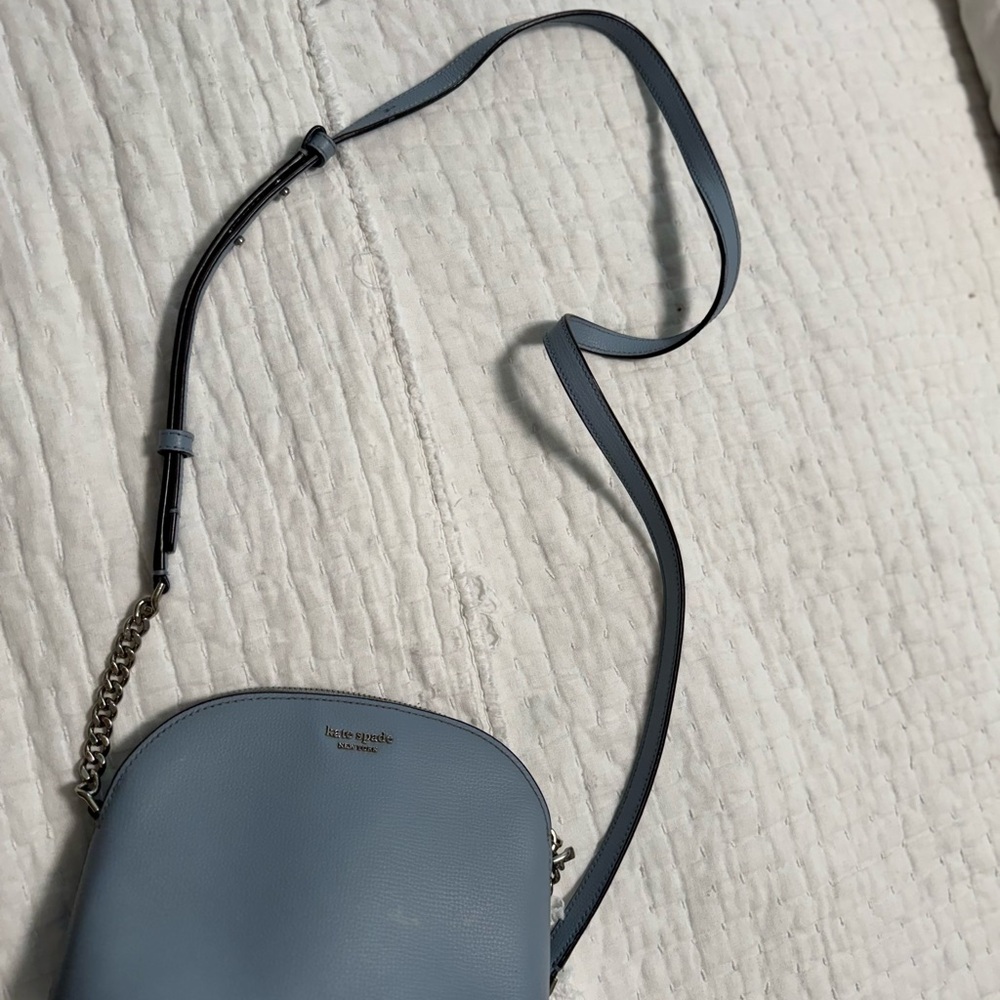 Kate Spade light Blue Crossbody Bag with silver Chain Detail - Picture 2 of 7